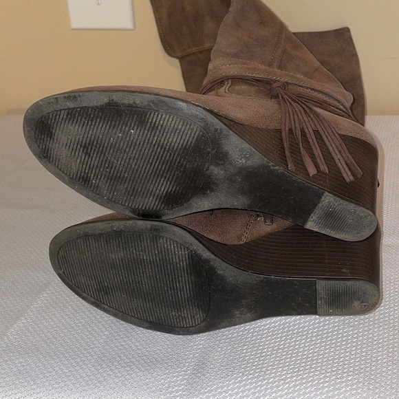 Rampage women’s boots 9.5 brown knee Lucy fashion neutral wedge almond toe - Picture 4 of 9